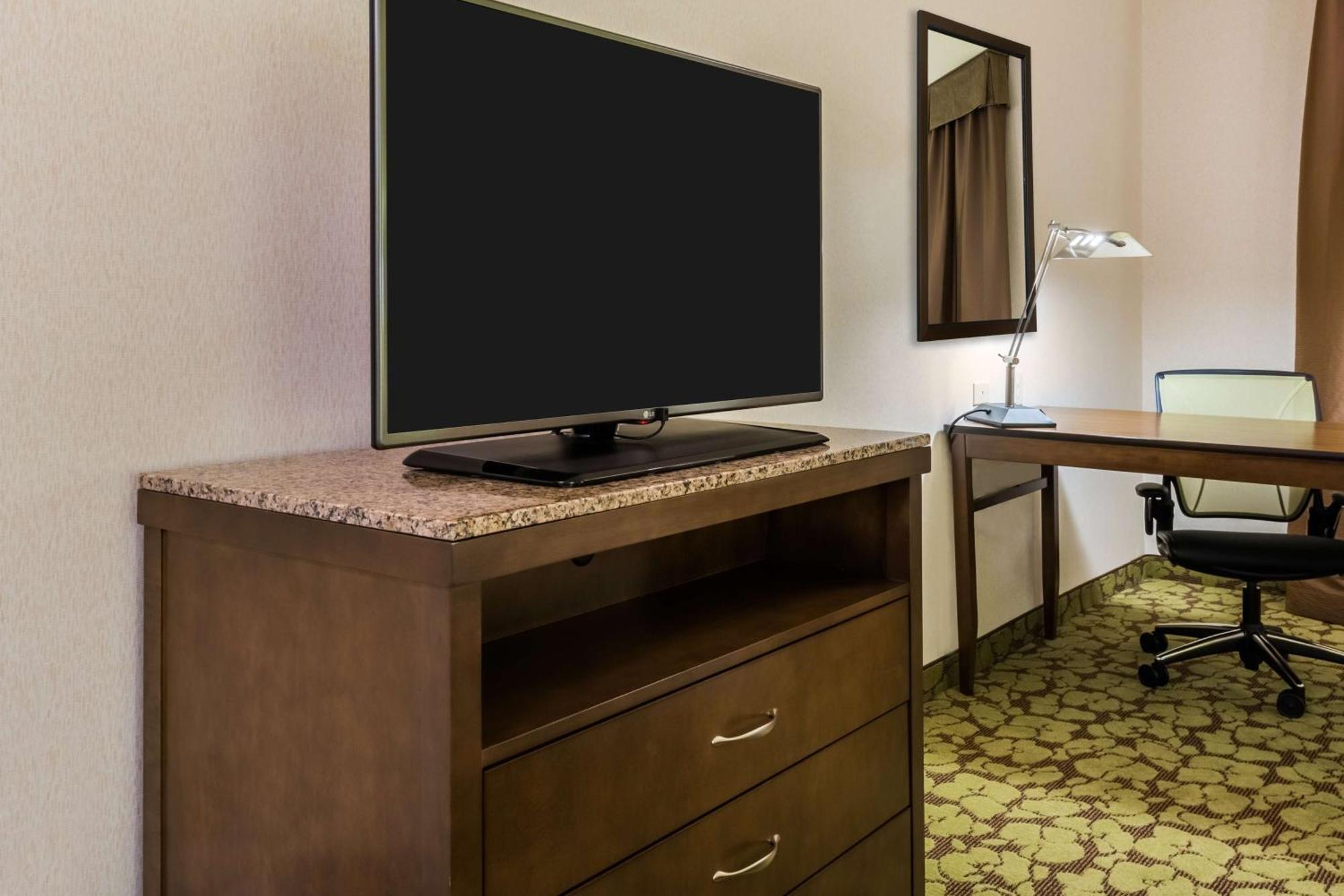 Hilton Garden Inn Wayne Luaran gambar