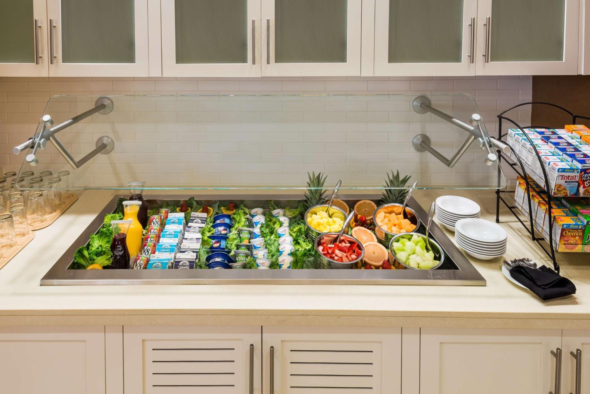 Hilton Garden Inn Wayne Luaran gambar