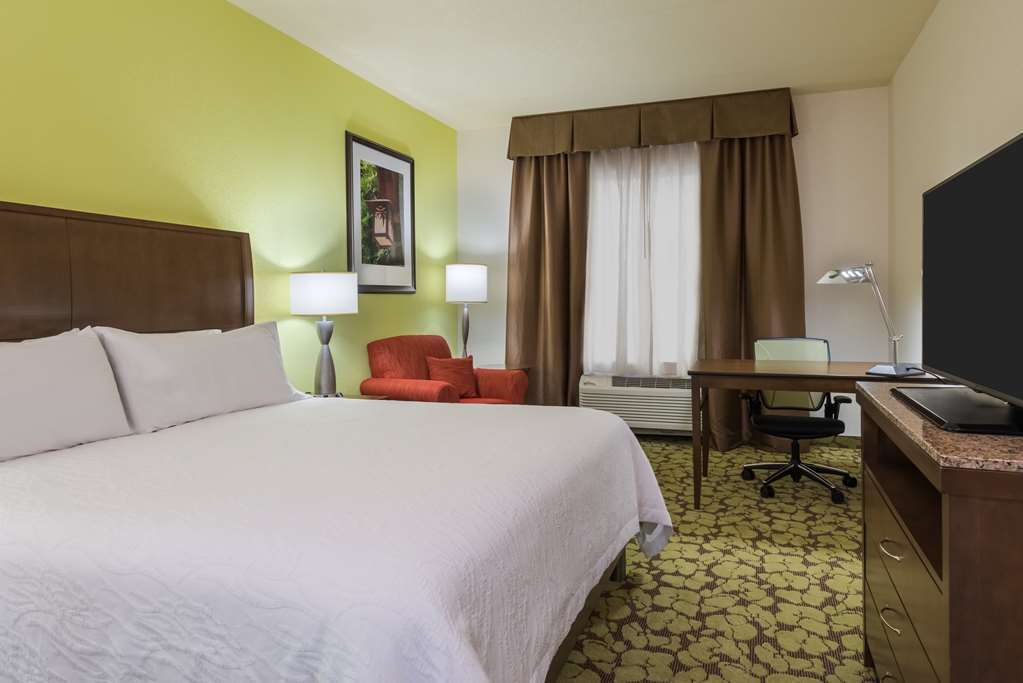 Hilton Garden Inn Wayne Bilik gambar
